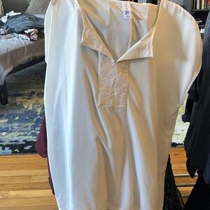 Pure Energy Cream Sleeveless V-Neck Top